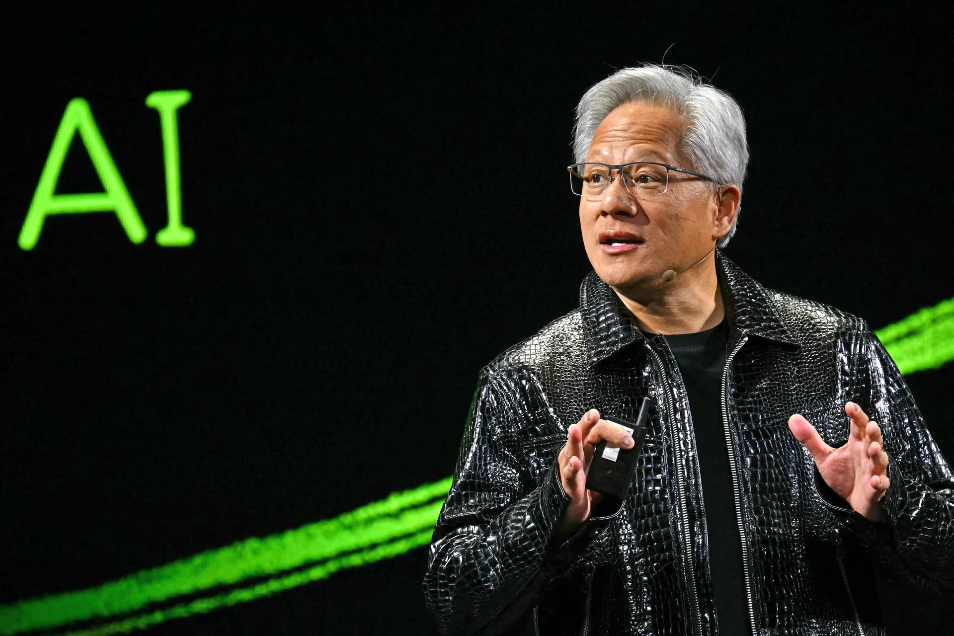 Jensen Huang (Nvidia) : « Arrêtez d'effrayer les gens avec l'IA »